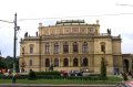 p0001115 Sala de conciertos Rudolfinum, muy cerca del Barrio Judio (Josefov).