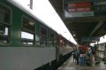 p0001181 En la estacin de tren de Praga (Holesovice), listos para partir hacia Viena (Wien Suedbahnhof).