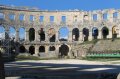pula-03 En la actualidad, el anfiteatro se utiliza para albergar representaciones teatrales y conciertos de rock.