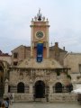 zadar-08 Torre del reloj que alberga el Museo Etnogrfico, est ubicada en la Plaza Narodni, corazn de la ciudad medieval de Zadar.