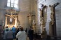 zagreb-31 En esta zona de la Catedral, los fieles se agolpan para encender velas como ofrenda a la Virgen.
