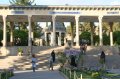 img_1366 La Tumba de Hafez comparte jardn con una popular tetera