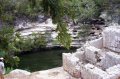 p0002168 El cenote Xtoloc, lugar de ofrendas a los dioses. Se cree que no se realizaban sacrificios humanos, aunque si tuvo lugar una ejecucin masiva durante una invasin