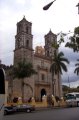 p0002184 Una vista exterior de la Iglesia