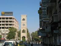 La torre del reloj de Hama cerca del Hotel Cairo