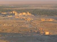 Desde el castillo se pueden observar por completo las ruinas de la antigua ciudad de Palmira