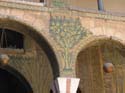 Otros mosaicos de oro, cercanos a la puerta Bab al-Barid