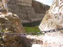 Foso que rodea una de las reas del castillo y cuya agua se utilizaba para llenar los baos