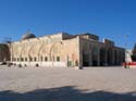 Mezquita de El Aksa: La mayor de las mezquitas de la ciudad. Construida por el califa Abdul Malik, de los Omayas y reconstruida por el califa Ad-Dahir, de los Fatmidas, seala el punto extremo del peregrinaje de Mahoma desde la Meca. 