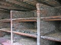 auschwitz-16 Aspecto de los barracones donde se hacinaban los prisioneros del Campo de Concentracin de Auschwitz